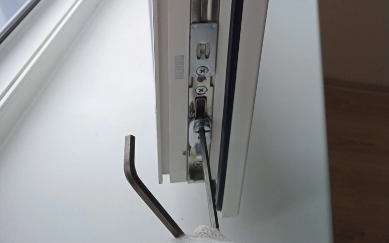 remookno-013 window adjustment